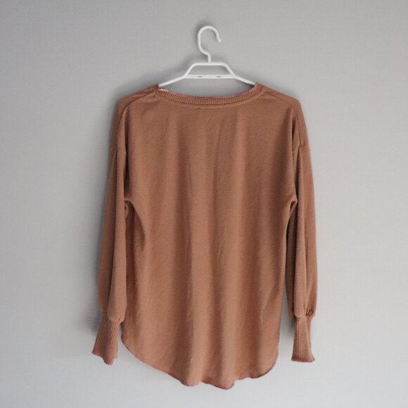 Democracy Brown Medium Lightweight Soft Pocket Ribbed Knit Pullover Sweater Top - Picture 2 of 12